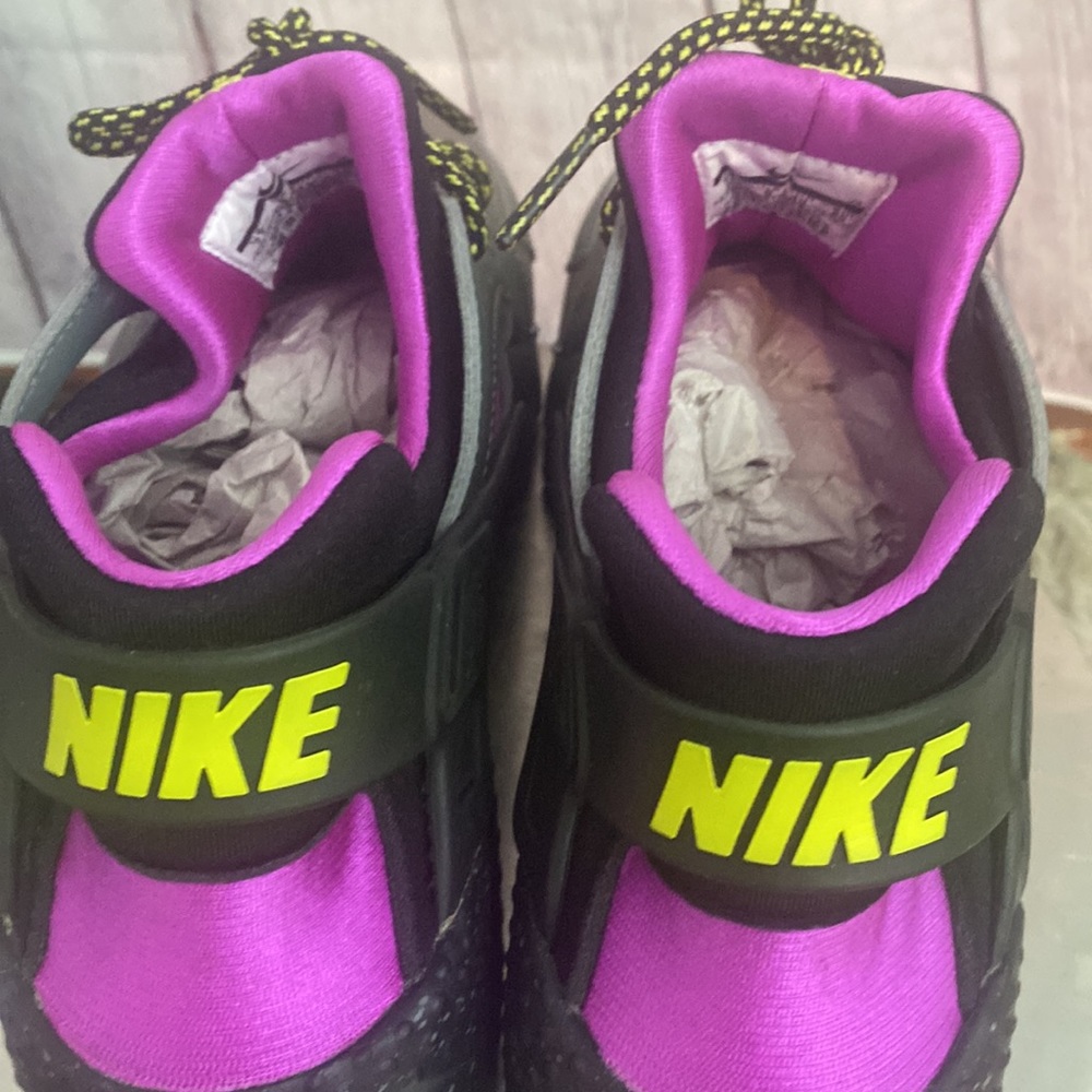 NIKE AIR HUARACHE RUNS SU RIVER BRIGHT CACTUS BLACK GRAY PURPLE SNEAKERS - Picture 5 of 12